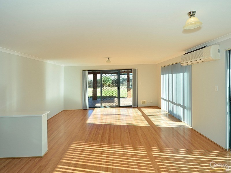 51 Pebble Beach Boulevard, Meadow Springs WA 6210