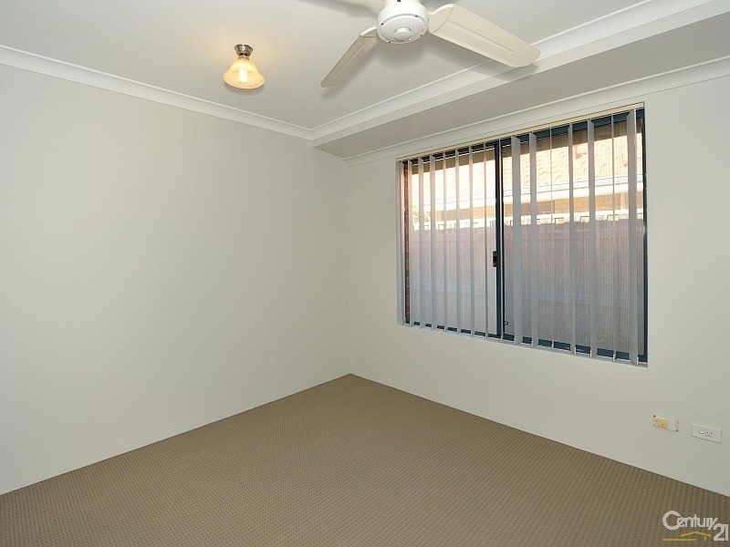 51 Pebble Beach Boulevard, Meadow Springs WA 6210