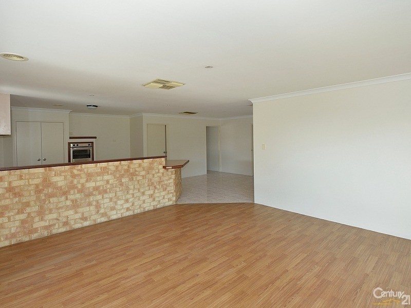 23 Erica Street, Coodanup WA 6210