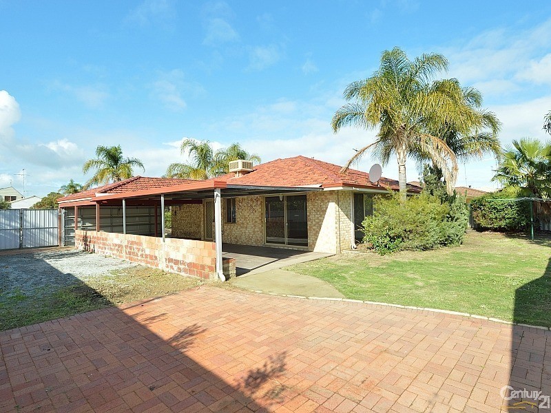 23 Erica Street, Coodanup WA 6210