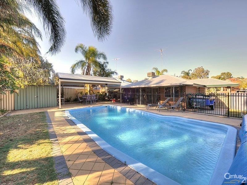 24 Wilderness Drive, Dawesville WA 6211
