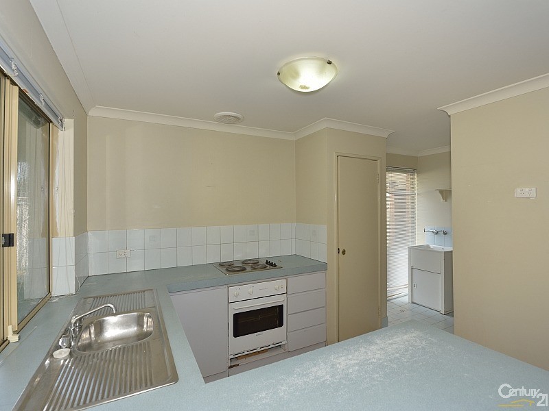 42 Cambridge Drive, Greenfields WA 6210