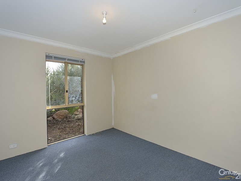 42 Cambridge Drive, Greenfields WA 6210