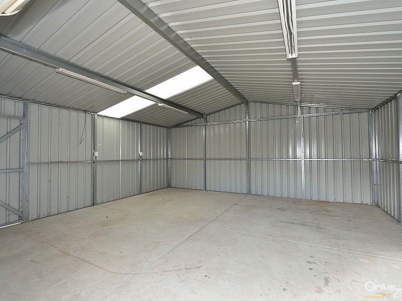 42 Cambridge Drive, Greenfields WA 6210