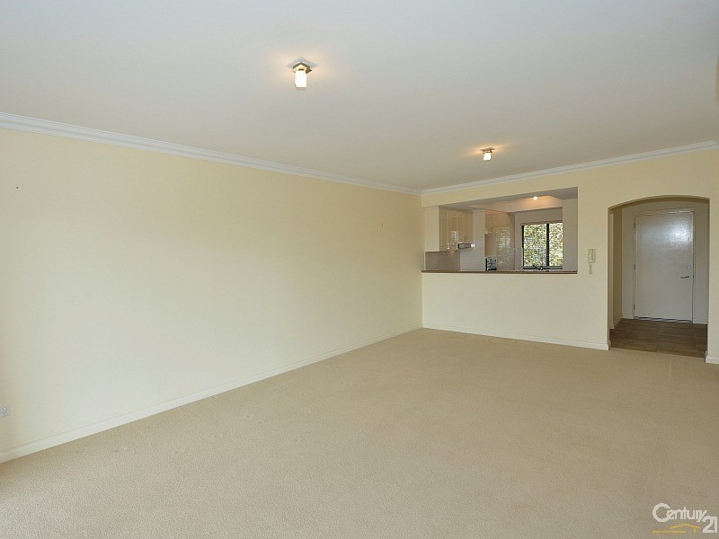 33/37 Dolphin Drive, Mandurah WA 6210