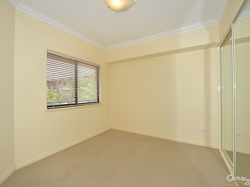 33/37 Dolphin Drive, Mandurah WA 6210