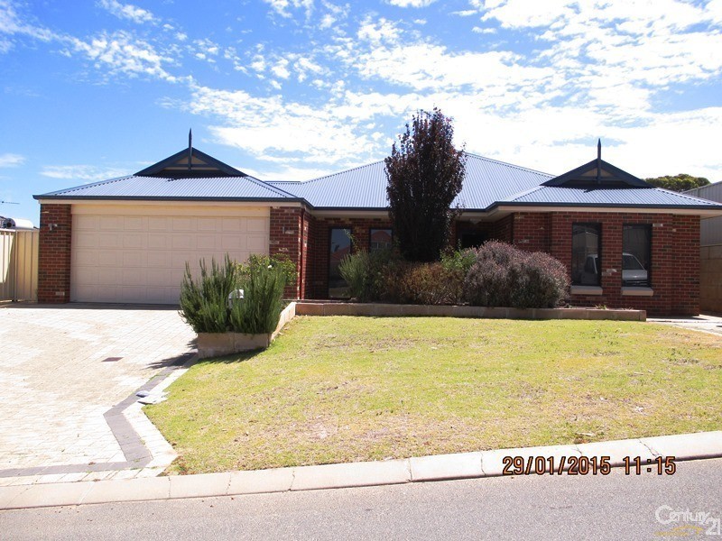 8 Tammin Court, Dawesville WA 6211