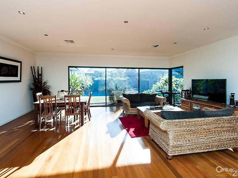 160 Pleasant Grove Circle, Falcon WA 6210