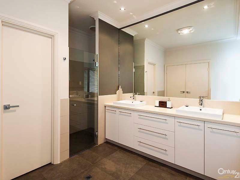 160 Pleasant Grove Circle, Falcon WA 6210