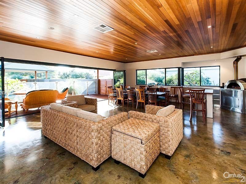 160 Pleasant Grove Circle, Falcon WA 6210