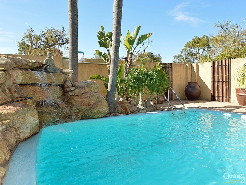 70 Hougham Road, Barragup WA 6209