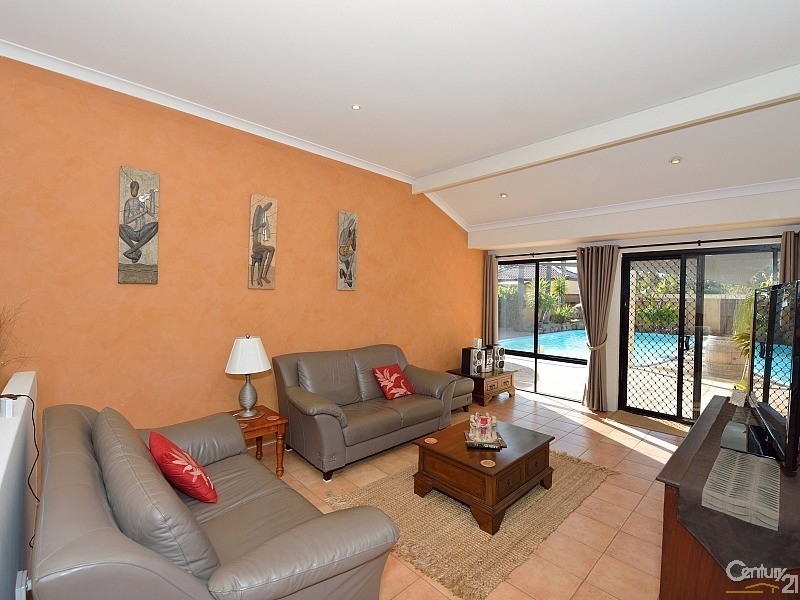 70 Hougham Road, Barragup WA 6209