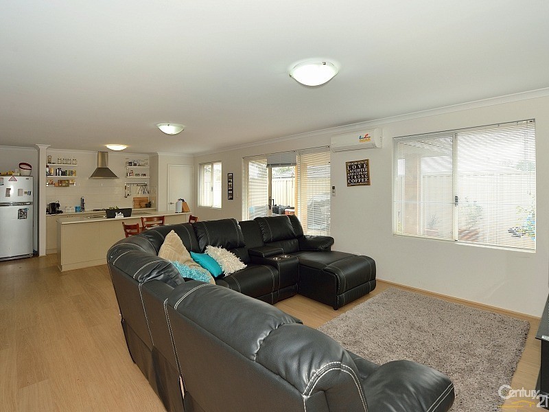 11 Gibbs Circuit, Ravenswood WA 6208