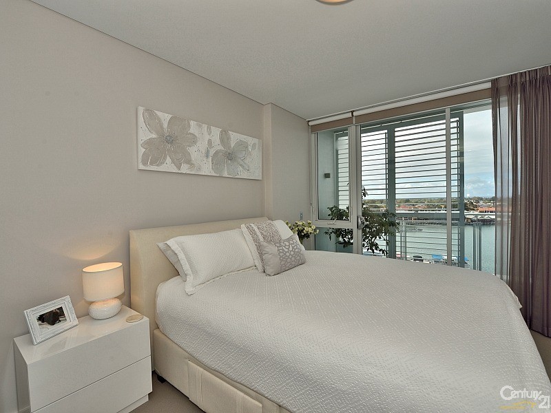 605/1 Marco Polo Drive, Mandurah WA 6210
