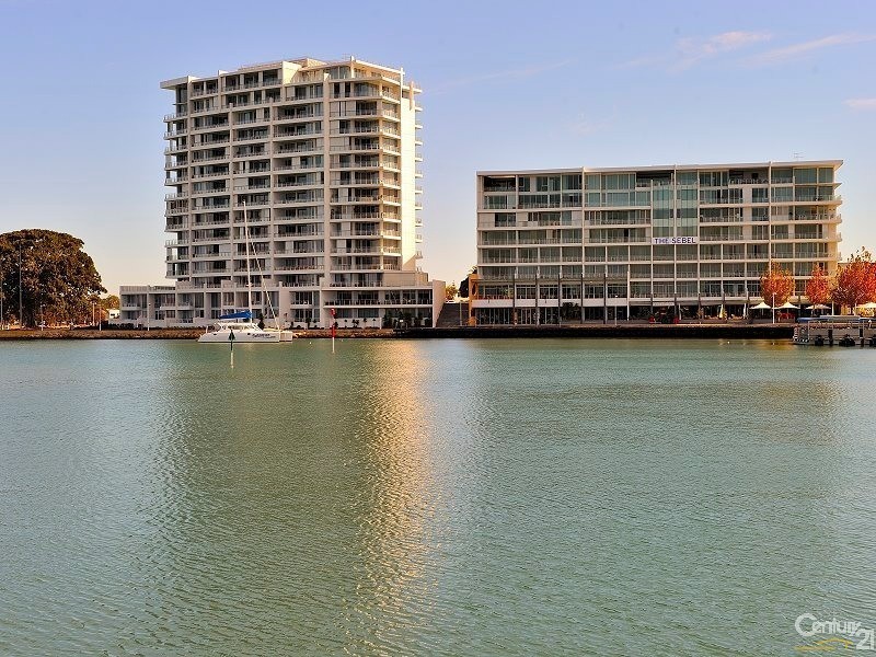 605/1 Marco Polo Drive, Mandurah WA 6210