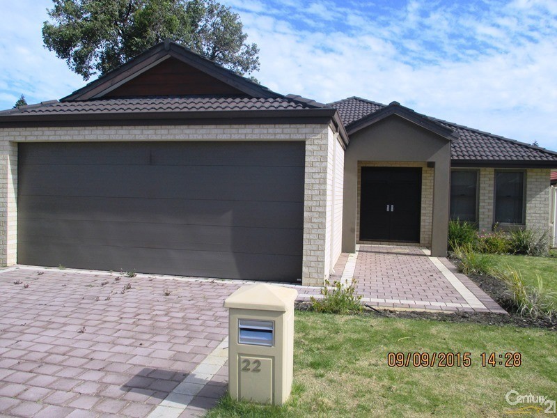 22 Wuraling Pass, Wannanup WA 6210