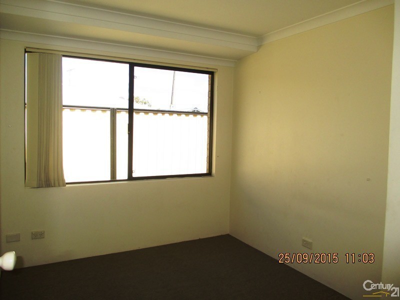 164 Wanjeep Street, Coodanup WA 6210