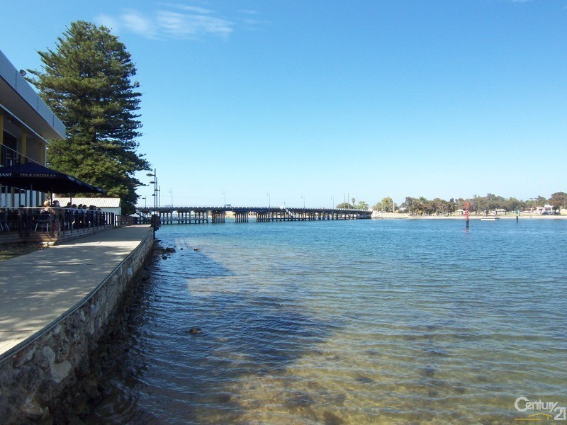 30 Gibson Street, Mandurah WA 6210