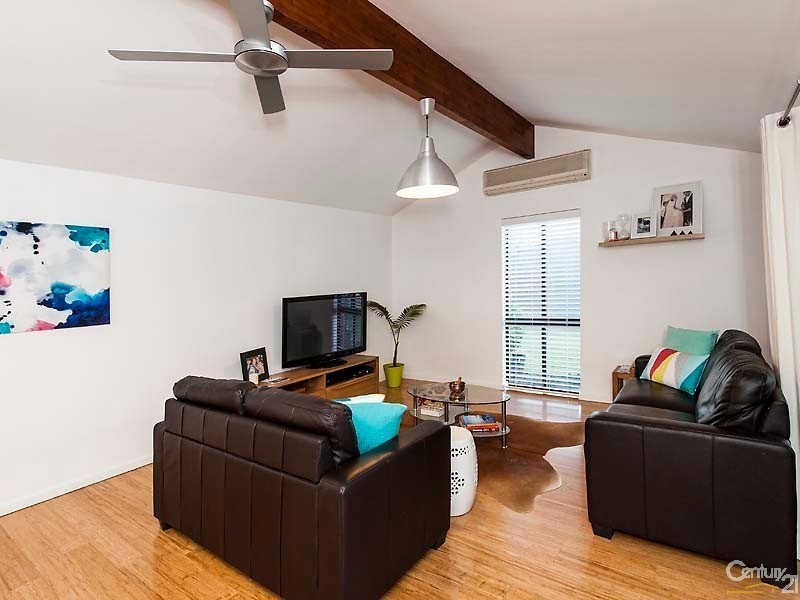 18 Loaring Street, Mandurah WA 6210