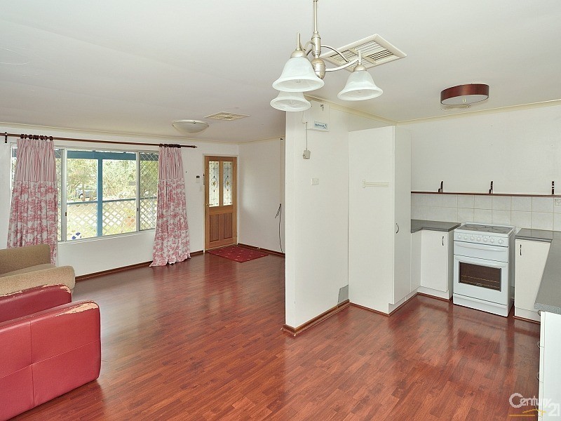 10 Yanagin Road, Greenfields WA 6210