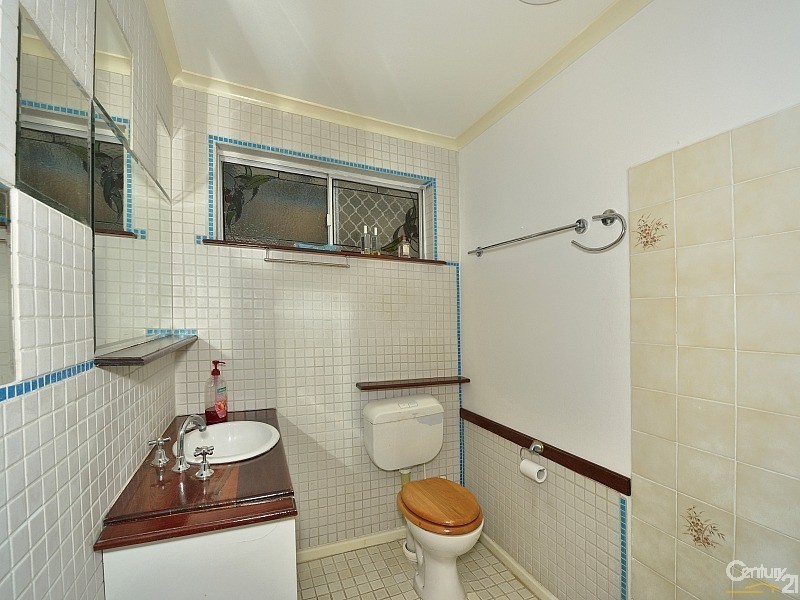 10 Yanagin Road, Greenfields WA 6210