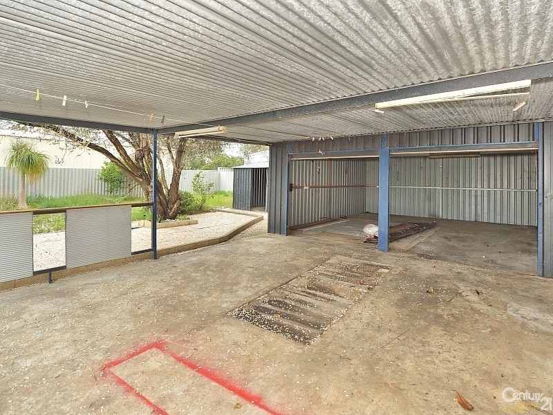 10 Yanagin Road, Greenfields WA 6210