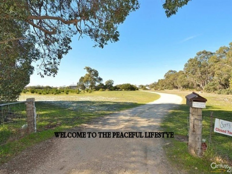 146 Caponi Road, Barragup WA 6209