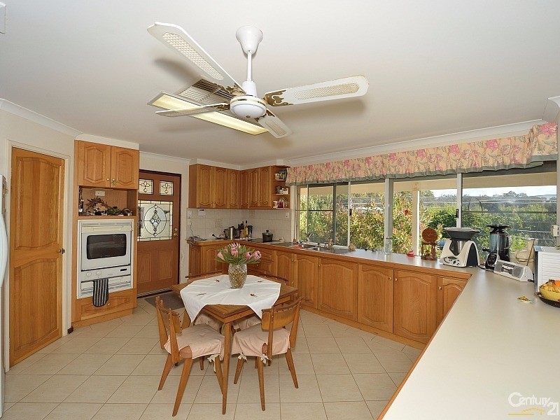 146 Caponi Road, Barragup WA 6209