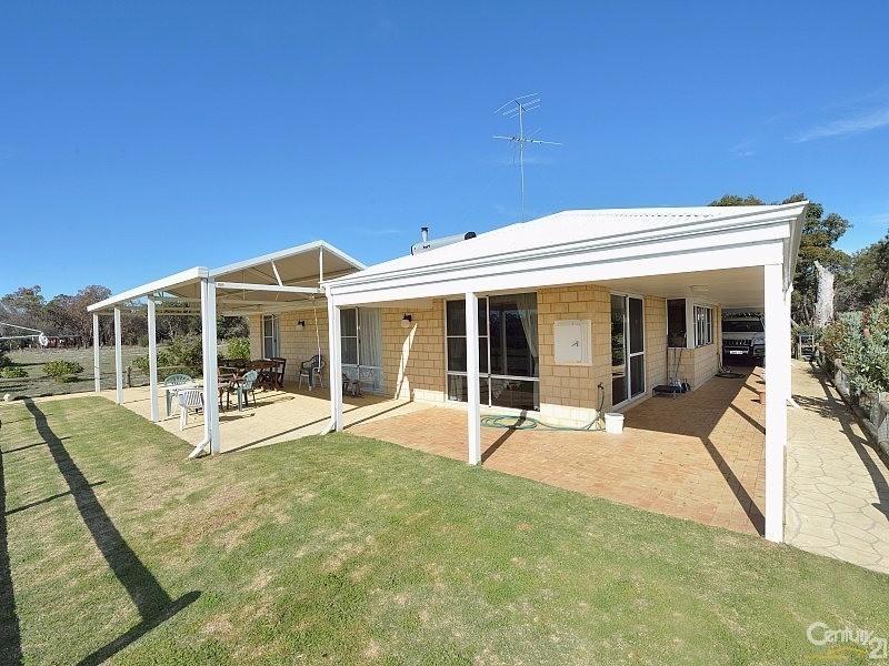 146 Caponi Road, Barragup WA 6209
