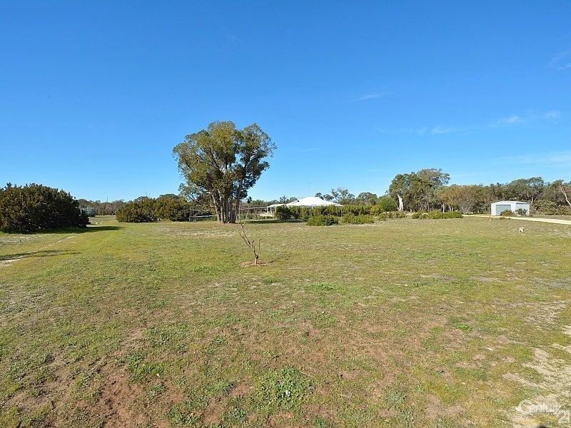 146 Caponi Road, Barragup WA 6209