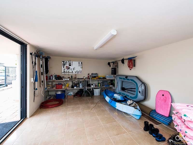 20 Brindabella Crescent, Halls Head WA 6210