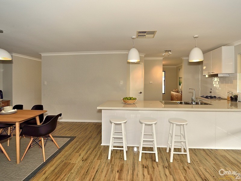 2 Meda Close, Greenfields WA 6210