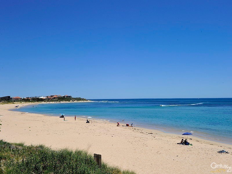 15 Corfu Street, Falcon WA 6210