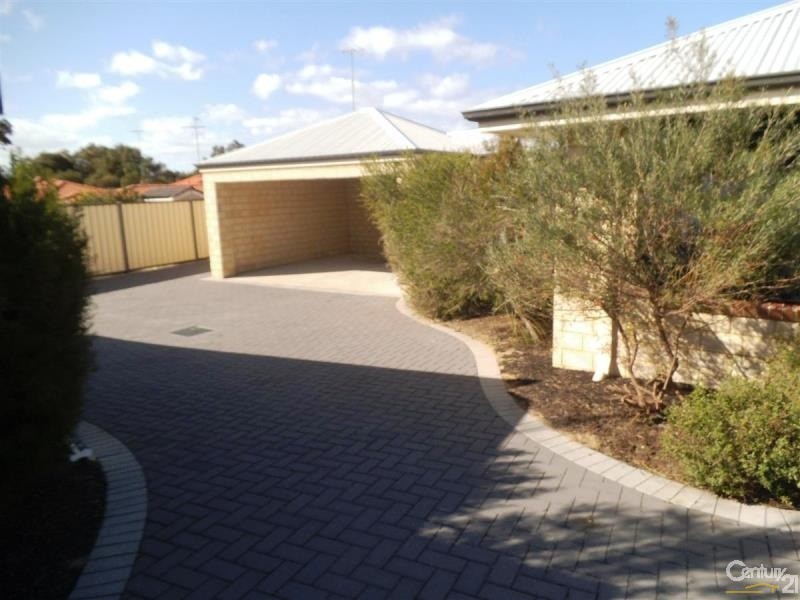 5/6 Binnar Court, Erskine WA 6210