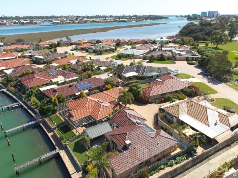 45 Blackwood Parade, Dudley Park WA 6210