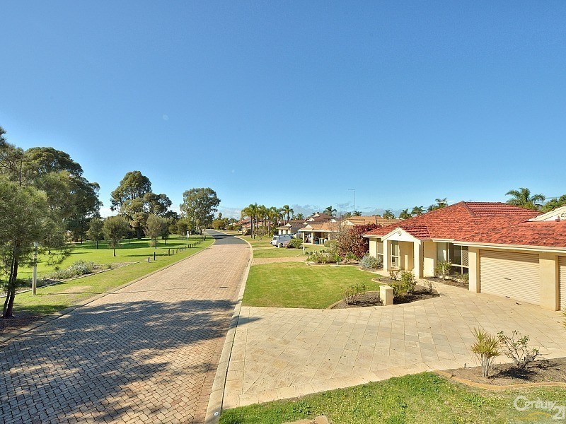 45 Blackwood Parade, Dudley Park WA 6210