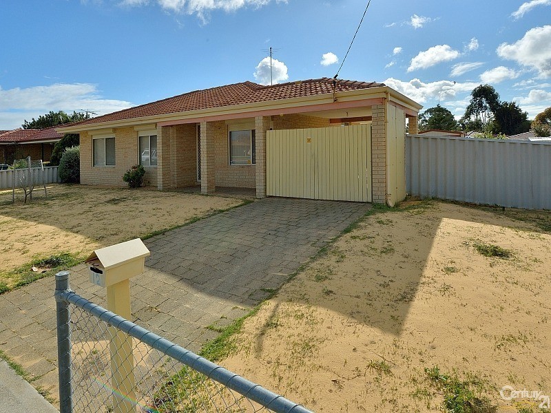 12 Casula Avenue, Coodanup WA 6210