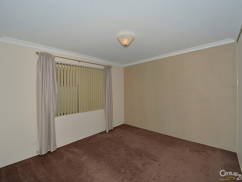 6 Cimarron Edge, Meadow Springs WA 6210