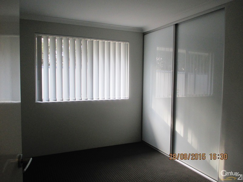 5 Galveston Court, Meadow Springs WA 6210