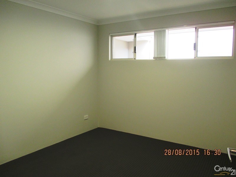 5 Galveston Court, Meadow Springs WA 6210