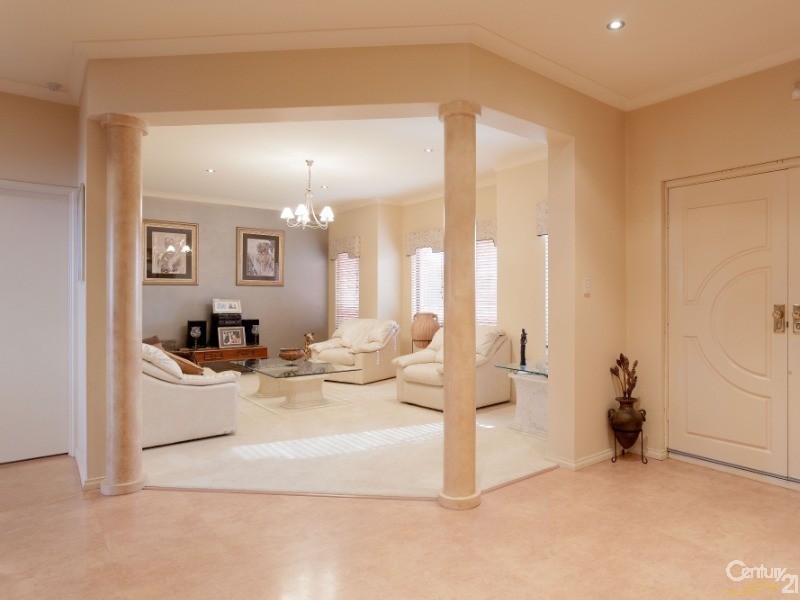 5 Fistina Ramble, Halls Head WA 6210