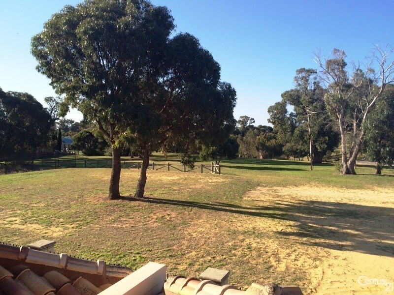 3/21 Pebble Beach Boulevard, Meadow Springs WA 6210