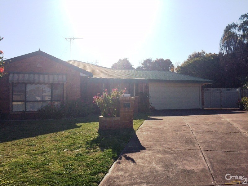 14 Grayswood Retreat, Erskine WA 6210