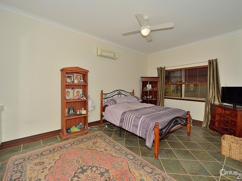 94 Lymon Road, Stake Hill WA 6181