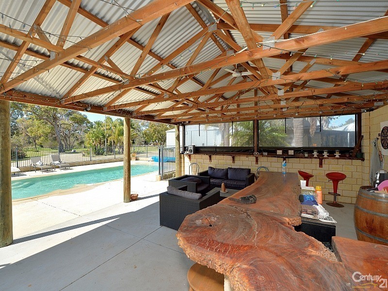 94 Lymon Road, Stake Hill WA 6181