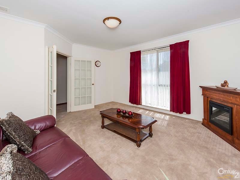 4 Eucalypt Close, Singleton WA 6175