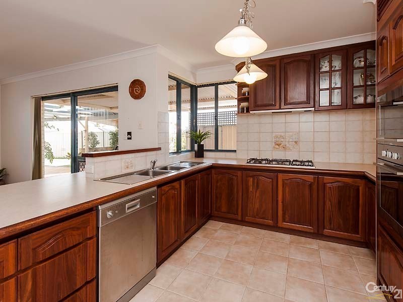 4 Eucalypt Close, Singleton WA 6175