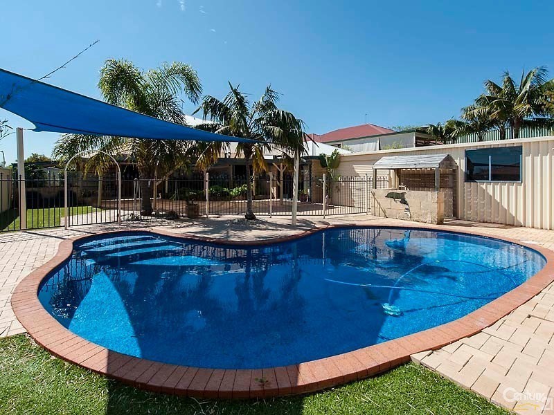 4 Eucalypt Close, Singleton WA 6175