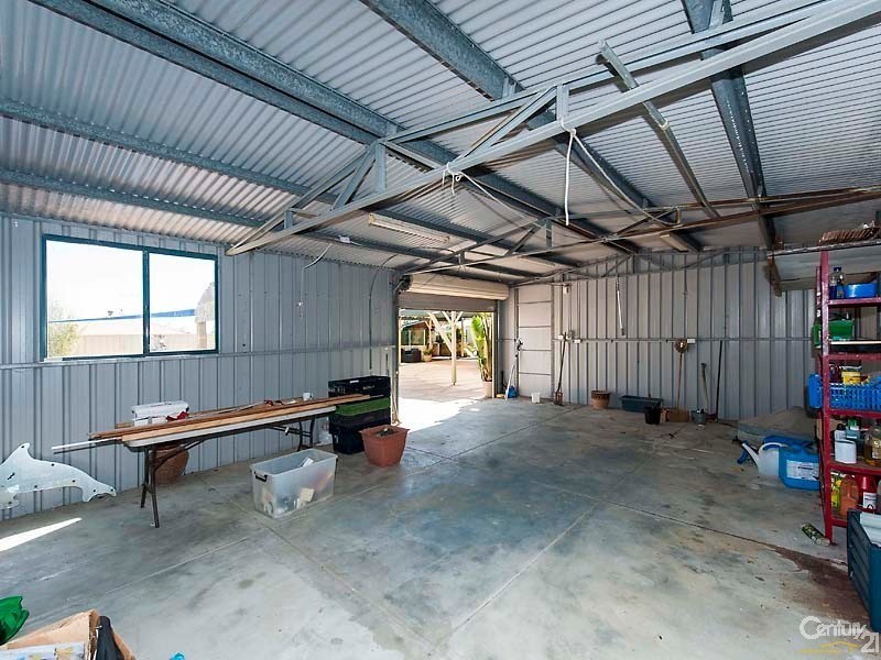 4 Eucalypt Close, Singleton WA 6175