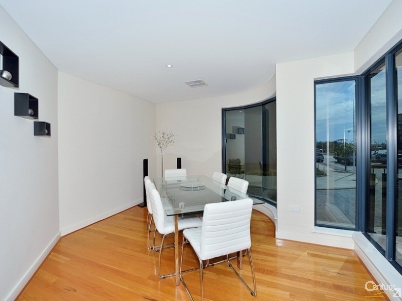 1/27 Treviso Mews, Mandurah WA 6210